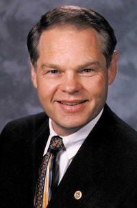 Chapel: Bob Reccord