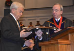 Hansen receives Craig Service Award during Union’s December commencement