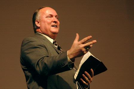 Jerry N. Tidwell, Senior VP of Church Relations for Union University, spoke to students about maintaining their "faith song" during Wednesday's chapel, Feb 10.