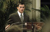 9/25/03 - Taylor thanks donors - Grant Taylor, a senior from Johnson City, Tenn., thanked donors for their support of Union at the 2003 Red Carpet Banquet.
