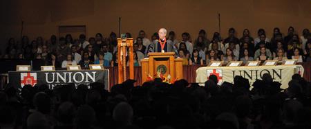 President David S. Dockery speaks at the Fall Convocation service. 