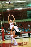 09/252/02 - No. 2 Erin Bayne (junior, Troy, IL) sets up No. 5 Andrea Darr (senior, Swansea, IL)