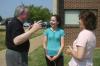 08/25/07 - President Dockery talks with Joy Howard, an elementary education major from Memphis, and her mom Denise.