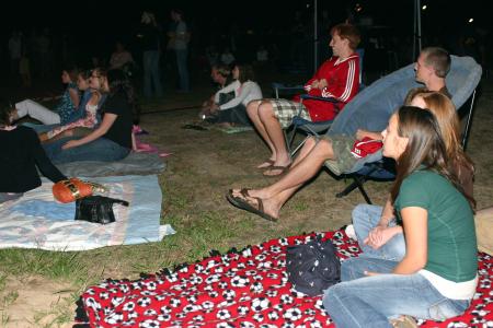 Students brought blankets and chairs to the opening of Union's newly constructed Amphitheatre to enjoy the Cody Curtis in concert.