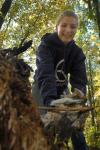 11/7/07 - Freshman Katelyn O'Roark serves at Fort Pillow State Historic Park on Day of Remembrance. - Matthew Diggs