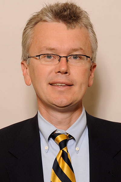 Robbie Graves