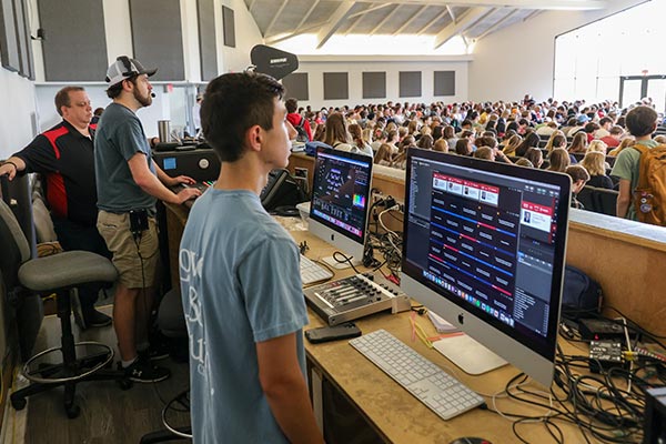 AV support in Savage Chapel