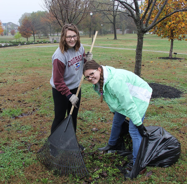 History Department Does Community Service Project at Liberty Garden