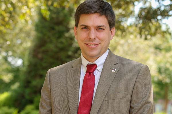 Christopher Jones Wins Best Article Prize
