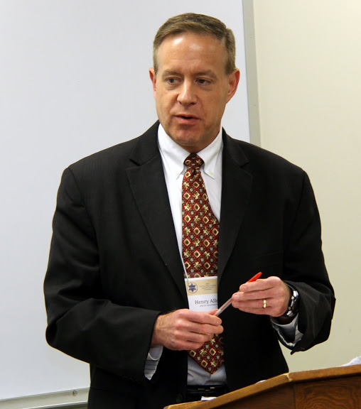 Union's Dr. Henry Allen serves as the chair/commentator for a panel entitled The United States from the 1890s to 1920: Imperialism, Prostitution, and the Spanish Influenza Pandemic at the Tennessee Phi Alpha Theta Regional Conference on April 2, 2016.