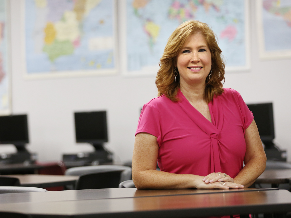 Julie  Glosson @ Union