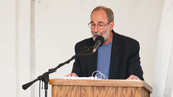 Terry McRoberts reading scripture