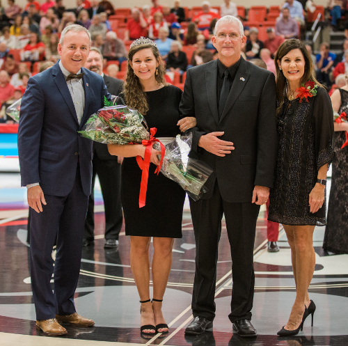 Mary Catherine Byars was crowned Homecoming queen Nov. 4. She was escorted by her father, Tim Byars, and is pictured with Union President Samuel W. "Dub" Oliver and First Lady Susie Oliver. (Photo by Kristi Woody)