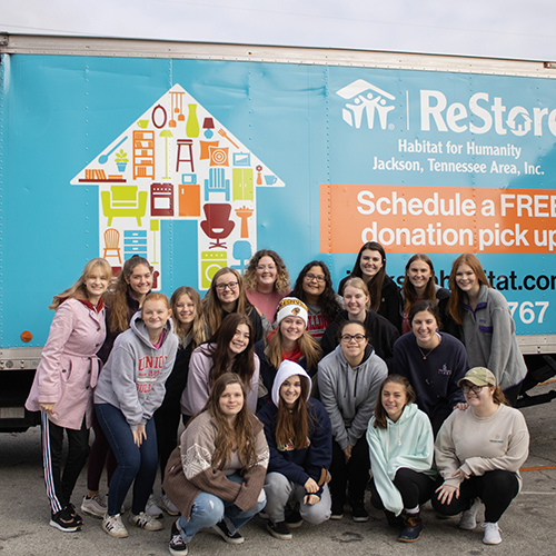 Kappa Delta sorority helps at Habitat for Humanity for Campus and Community Day 2021. (Photo by Abby Aspinwall)