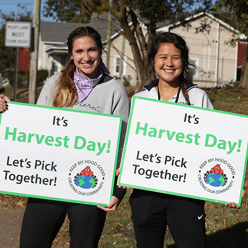 Union students, faculty and staff served on campus and in the Jackson community during the 18th annual Campus and Community Day Nov. 3, 2020. (Photo by Sarah Goff)