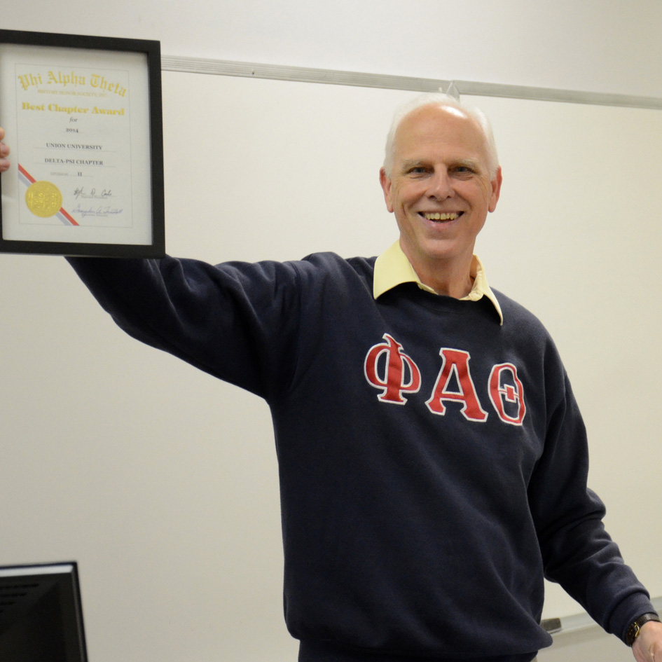 Retiring at the end of the 2022-2023 school year, Stephen Carls has influenced hundreds of students during his 40 years of service at Union University. (Photo by Mikalla Cotton)