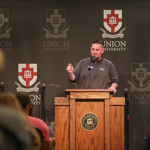 Jay Barbier, youth specialist at Tennessee Baptist Mission Board, speaks at the Equip Youth Apologetics Conference on Sept. 10. (Photo by Suzanne Rhodes)  