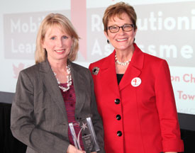 Reneé Dauer, left, with Pamela Tate, president of the Council for Adult and Experiential Learning. 