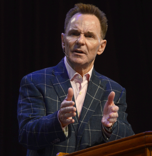 Ronnie Floyd, president of the Southern Baptist Convention, speaks in a Sept. 2 chapel service. (Photo by Elizabeth Wilson)