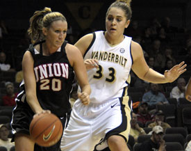 Kayla Hudson and the Lady Bulldogs will begin their NAIA national title defense March 16 at Oman Arena in Jackson. (Photo by Morris Abernathy)