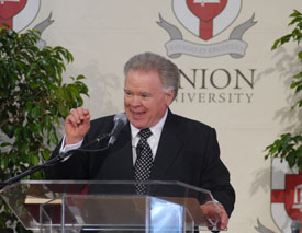 Paige Patterson, president of Southwestern Baptist Theological Seminary, addresses the Baptist Identity Conference Feb. 16. (Photo by Morris Abernathy)