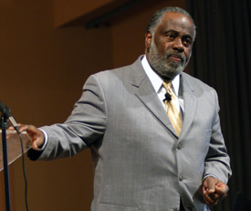 Beeson Divinity School professor Robert Smith spoke to Union students March 16. (Photo by Morris Abernathy)