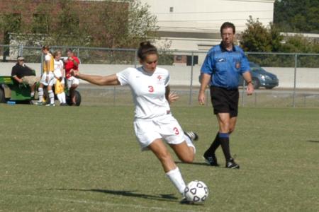 Julie Ocompos Barry - Photo by Steven Aldridge
