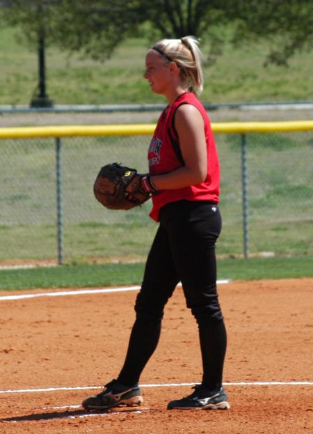 Hailee Edwards gets ready to deliver her pitch. - Photo by Steven Aldridge