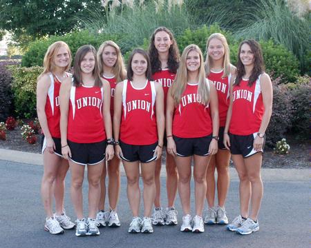 2009 Union women's cross country - Photo by Steven Aldridge