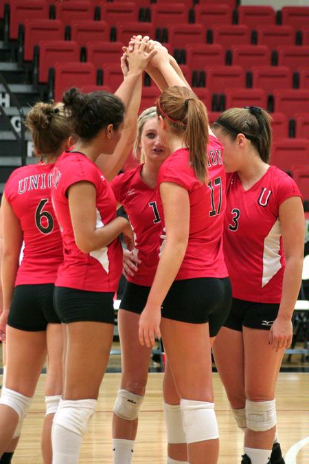 The Lady Bulldog volleyball team prepares for a set against Martin Methodist.  The women won this match 3-0. - Photo by Kristi McMurry Woody