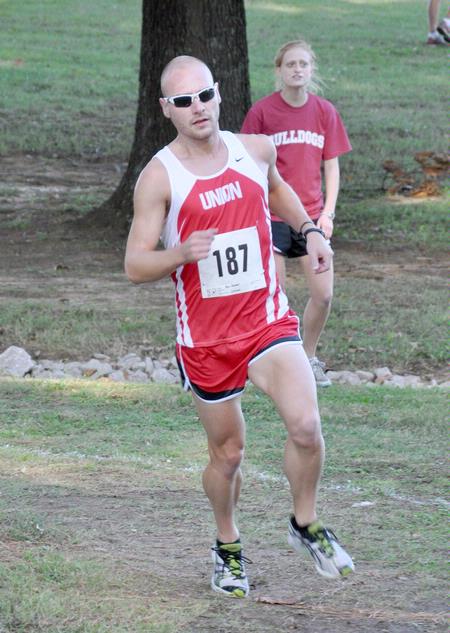 Dan Ramer, Union Cross Country Invitational. - Photo by Uncredited