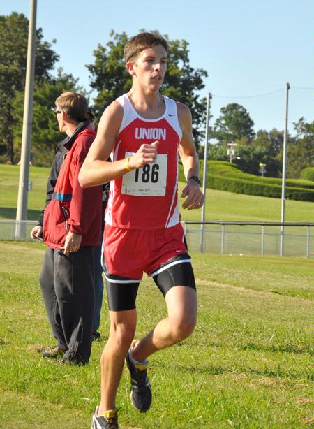 Logan Smith, Union Cross Country Invitational. - Photo by Uncredited