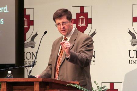 Ray Van Neste, associate professor of Christian studies, speaks at the Southern Baptist, Evangelicals and the Future of Denominationalism Conference. - Photo by Kristi McMurry Woody