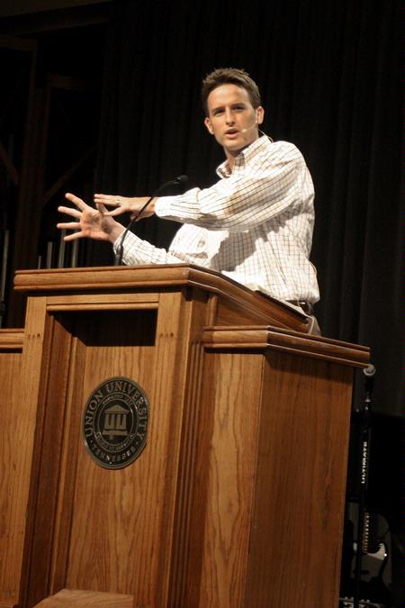 Ben Mandrell, pastor of Englewood Baptist Church, speaks on the importance of working for the Lord and not for man during chapel. - Photo by Lauren Laster