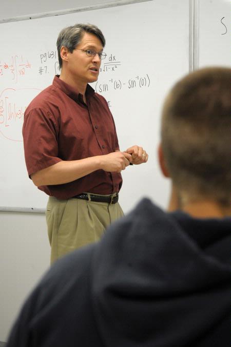 Dr. Troy Riggs, professor of mathematics, teaches a class. - Photo by Morris Abernathy
