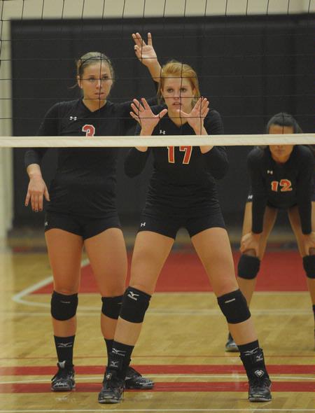 Heather Liebermand (3) and Anna Sims (17). - Photo by Morris Abernathy