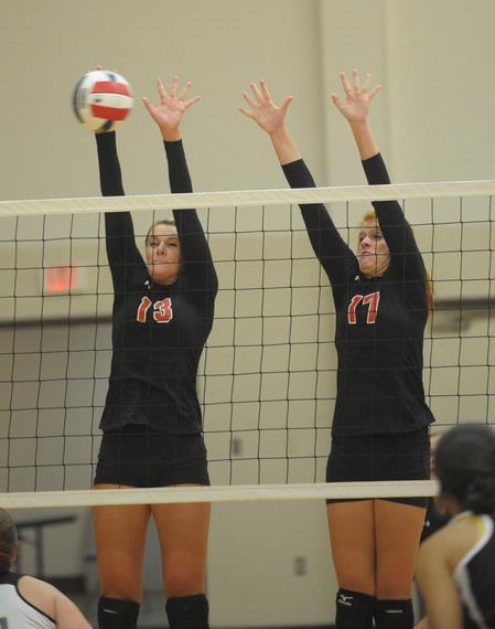 Caroline Robbins (13) and Anna Sims (17). - Photo by Morris Abernathy