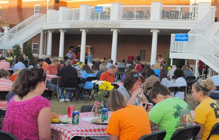 Union students and their families enjoy the annual Family Weekend Chi Omega Make-A-Wish cookout in the Grace Quad. - Photo by Victoria Stargel