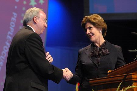 Dr. David S. Dockery, president of Union University, thanks Laura Bush, former first lady of the United States, for speaking at the 13th annual Scholarship Banquet. - Photo by Beth Spain