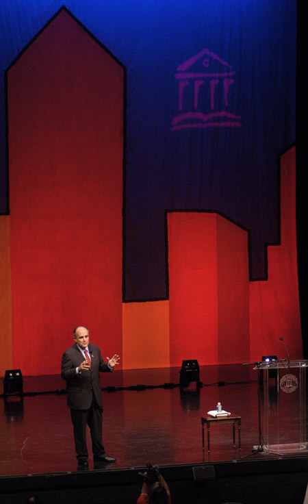 Former New York City Mayor Rudolph Giuliani speaks at the 2003 Scholarship Banquet. - Photo by Jim Veneman