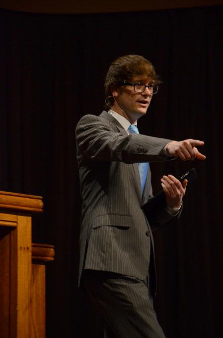 Dr. Greg Thornbury, vice president for spiritual life and dean of the school of theology and missions, speaks in chapel. - Photo by Ebbie Davis