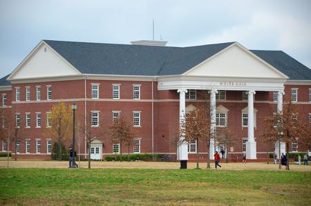 Union students walk to and from their classes on campus. - Photo by Ebbie Davis