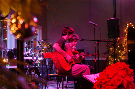 Juniors Drew Holladay and Ross Kyzer took the stage for a short set during Watterstock 2003. - Photo by Kristen Nicole Sayres