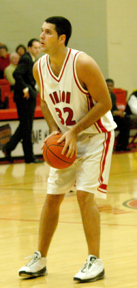 Bruno Martinessi (32) prepares to take a shot in Union's 68-65 overtime win over Martin Methodist. - Photo by Courtney Ross