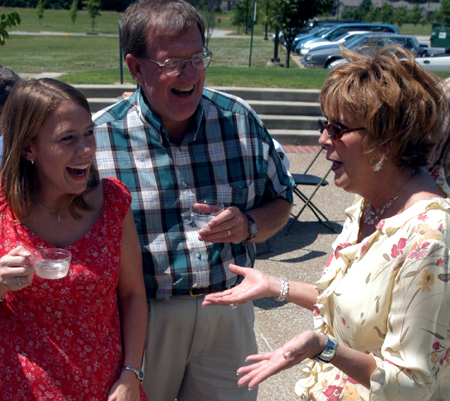 Learning Foundations graduate Bethany Davis and her father visit with Union alumni staffer Belinda Moss at the graduation reception held in Ayers Courtyard. - Photo by Kristen Hiller
