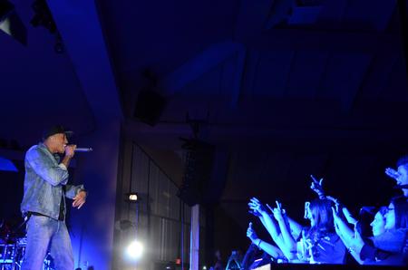 LeCrae gives a stellar performance at the Homecoming concert. - Photo by Anne Richoux