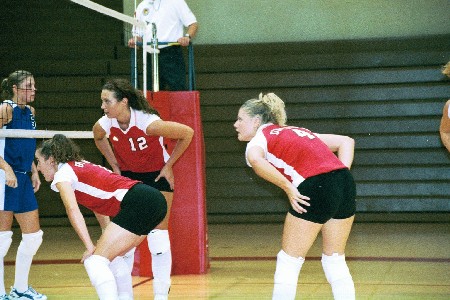 No. 1 Allison Shein (left), No. 12 Crystal Abel (middle), and No. 4 Lindsay Stahlberg waiting for the serve - Photo by Tommy Sadler