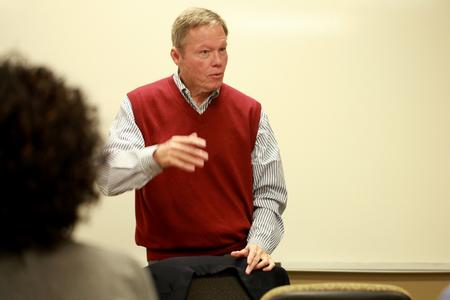 A night class meets in the Center for Continuing and Professional Studies. - Photo by Kristi McMurry Woody