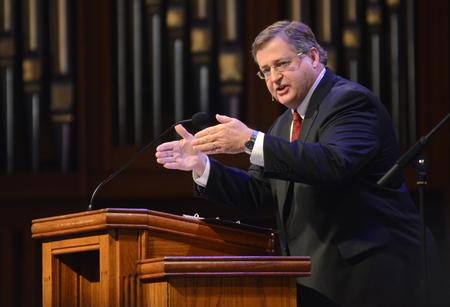 David Olford, Stephen Olford Professor of Expository Preaching, speaks in chapel. - Photo by Amanda Rohde