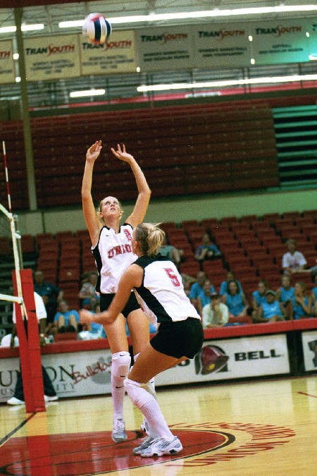 No. 2 Erin Bayne (junior, Troy, IL) sets up No. 5 Andrea Darr (senior, Swansea, IL) - Photo by Justin Veneman